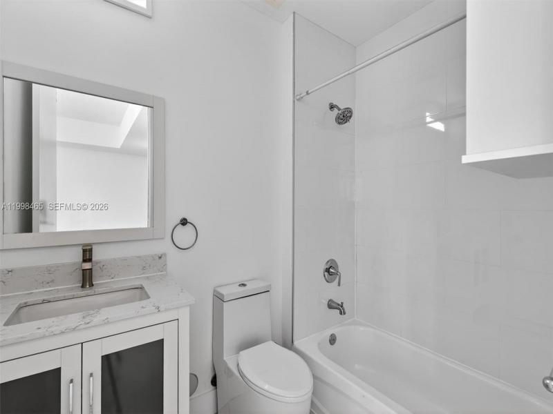 Comprar apartamento en Edgewater Lofts 1003