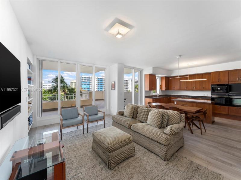 Property photo # 4