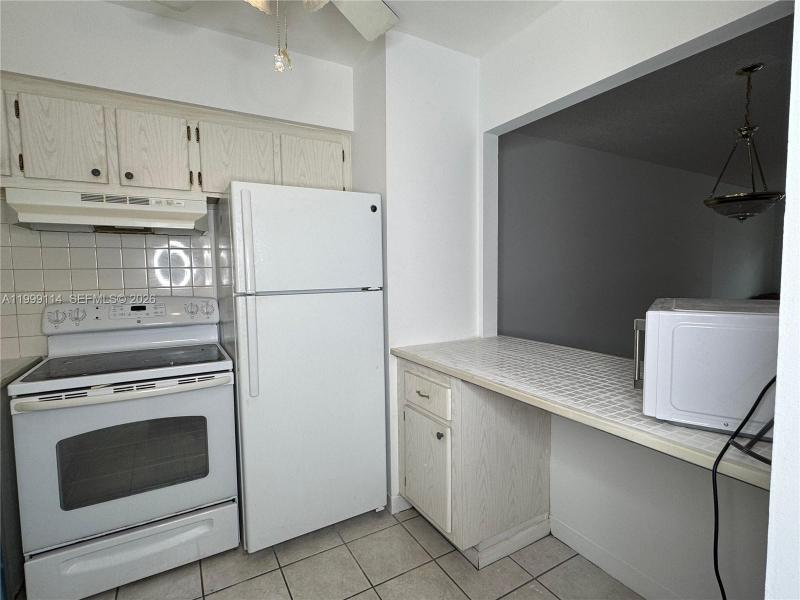 Property photo # 6