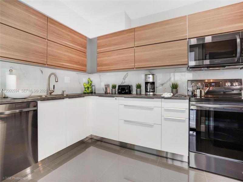 Property photo # 3