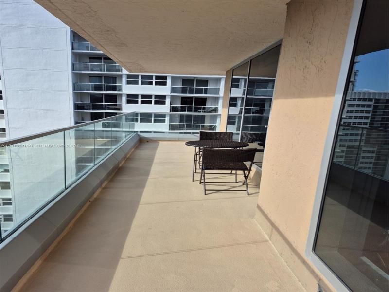 Condo for sale at Malaga Towers 17C
