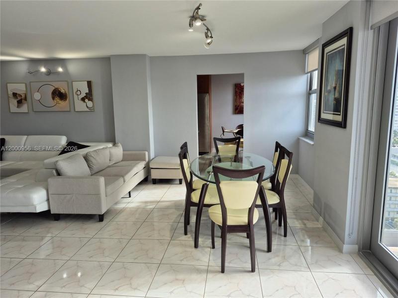 Condo for sale at Malaga Towers 17C