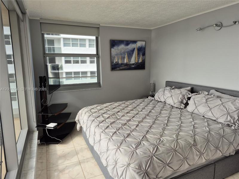 Condo for sale at Malaga Towers 17C