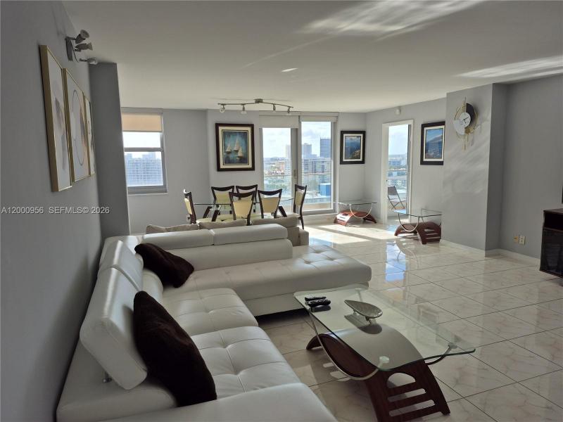 Malaga Towers Apt #17C