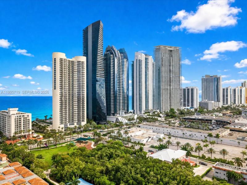 Condo for sale at Winston Towers 2404