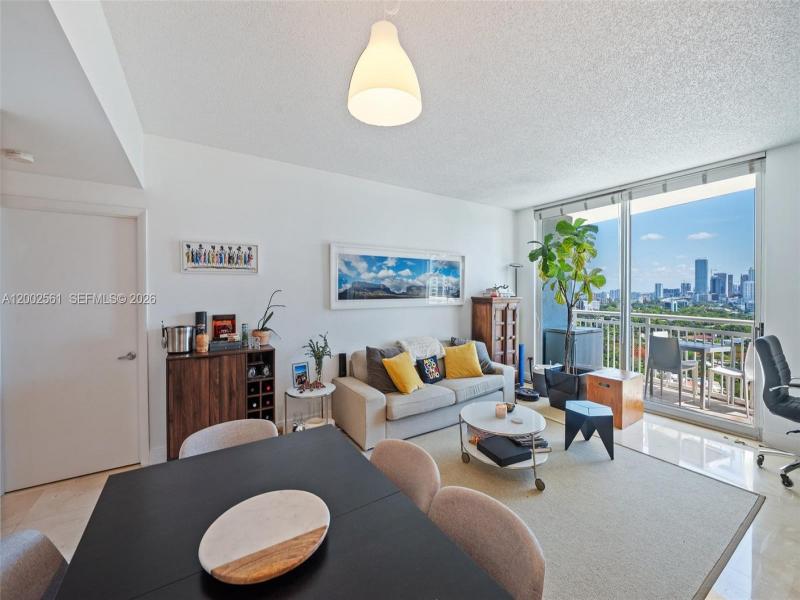 Comprar apartamento en Metropolitan at Brickell 1805