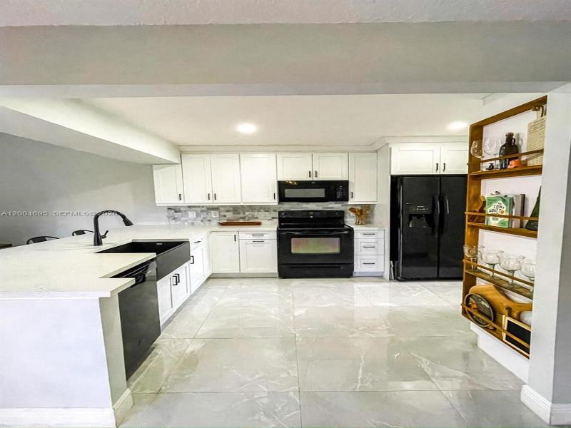 Property photo # 4