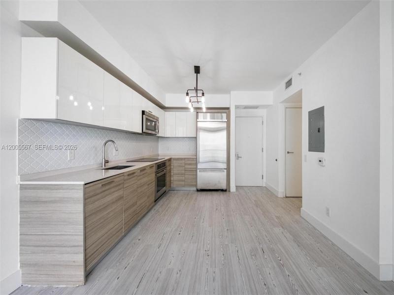 Property photo # 2