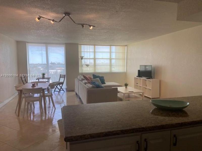 Comprar apartamento en Bayview Towers B705
