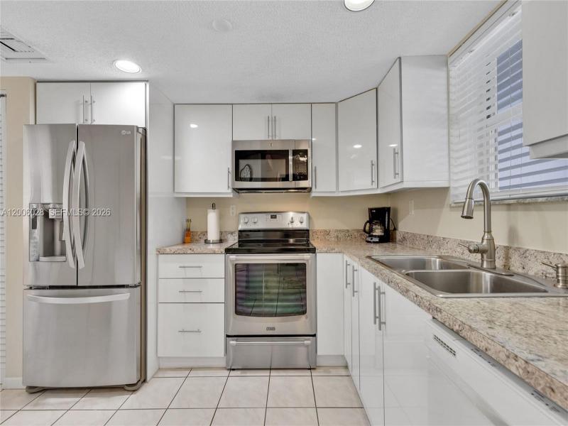 Condo for sale at Le Frontenac 210