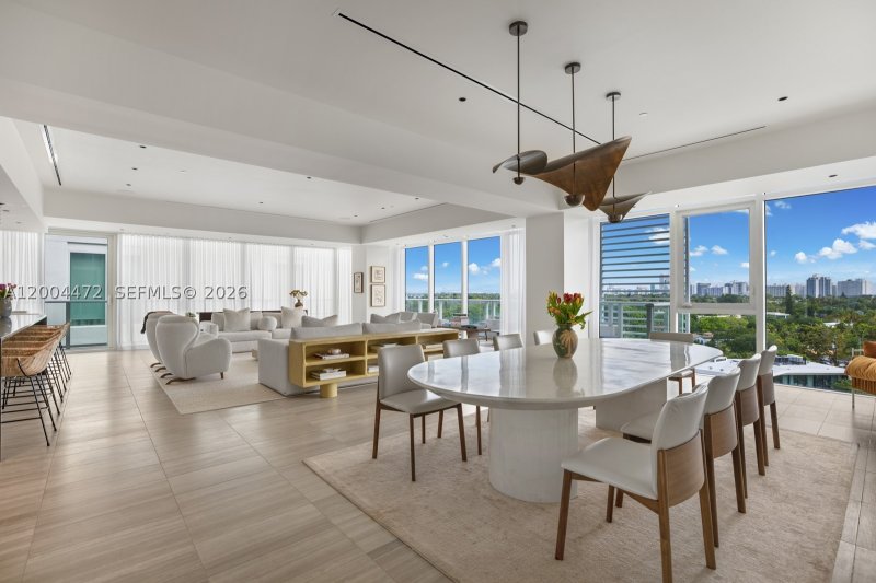 Ritz-Carlton Residences Miami Beach Apt #627