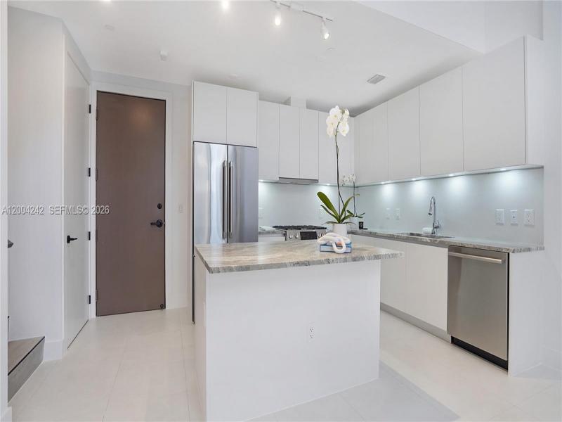 Property photo # 7
