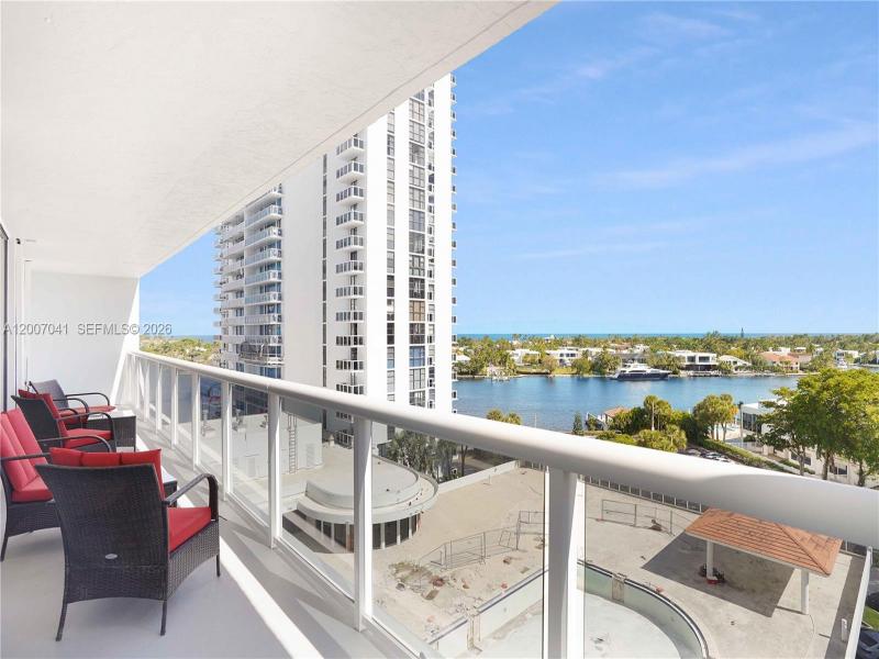 Comprar apartamento en Waterview 836