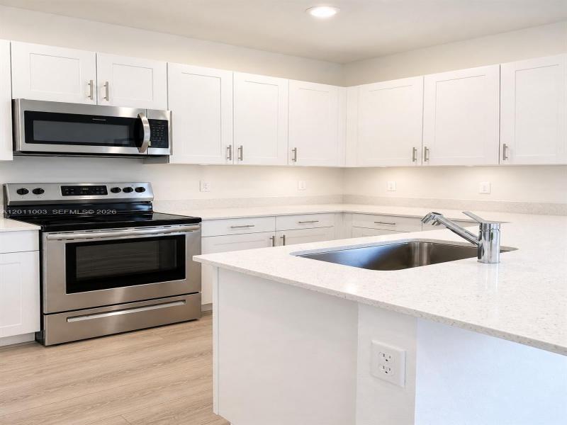 Property photo # 7