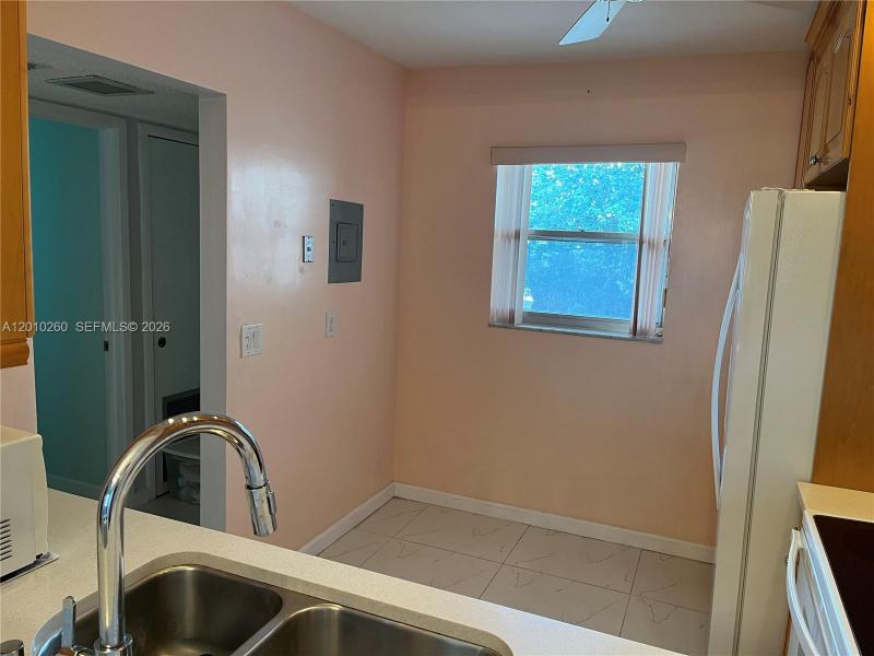 Property photo # 4