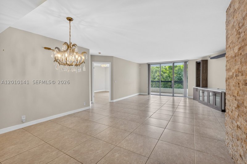 Condo for sale at Mystic Pointe 400 302