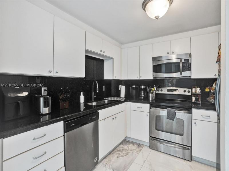 Property photo # 3