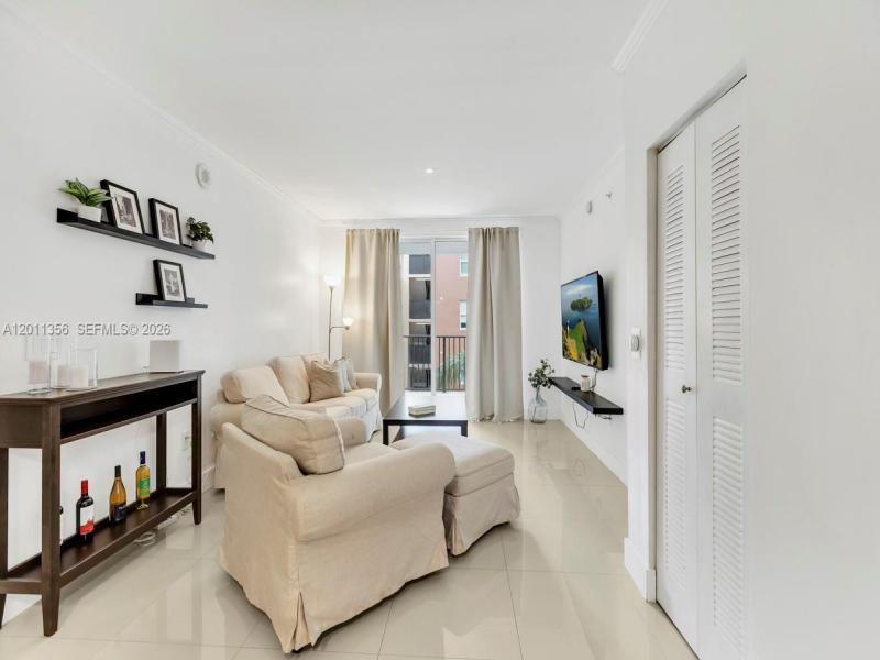 Porto Bellagio Apt #1610