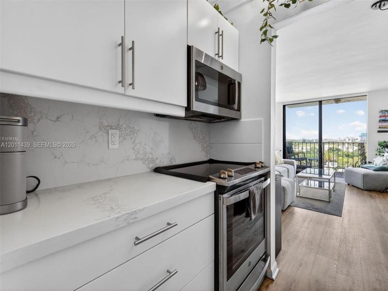 Property photo # 7
