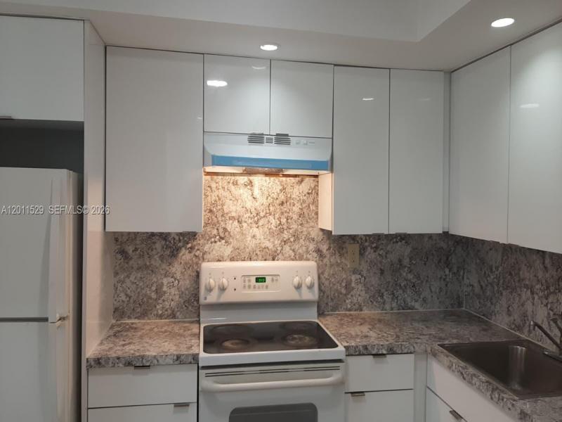 Property photo # 5