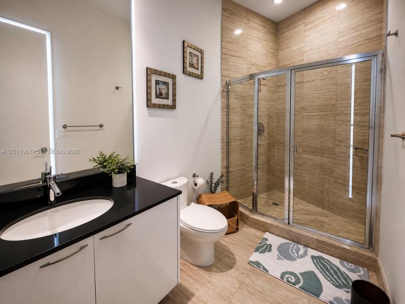 Property photo # 6