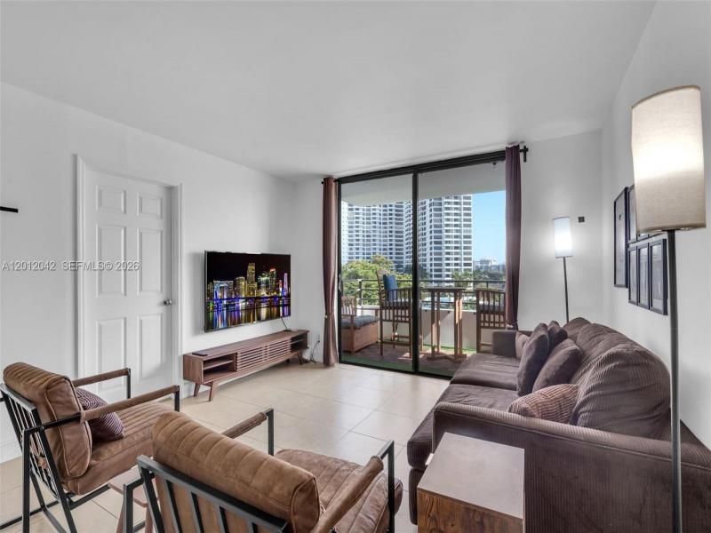 Property photo # 2