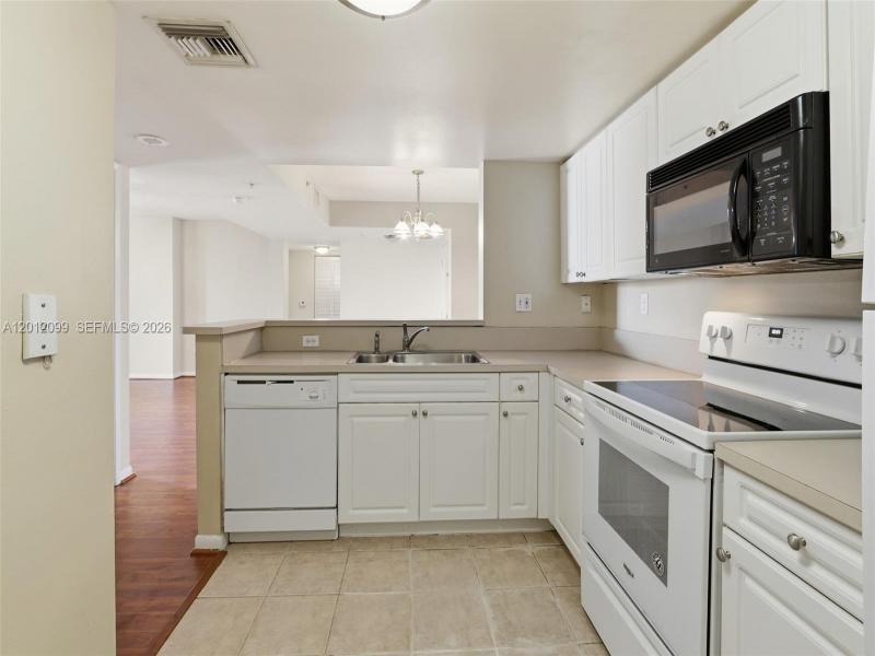 Property photo # 9
