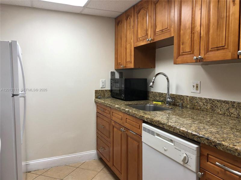 Property photo # 0