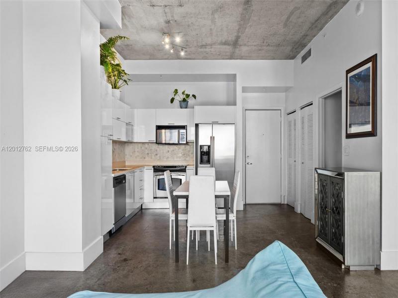 Property photo # 6