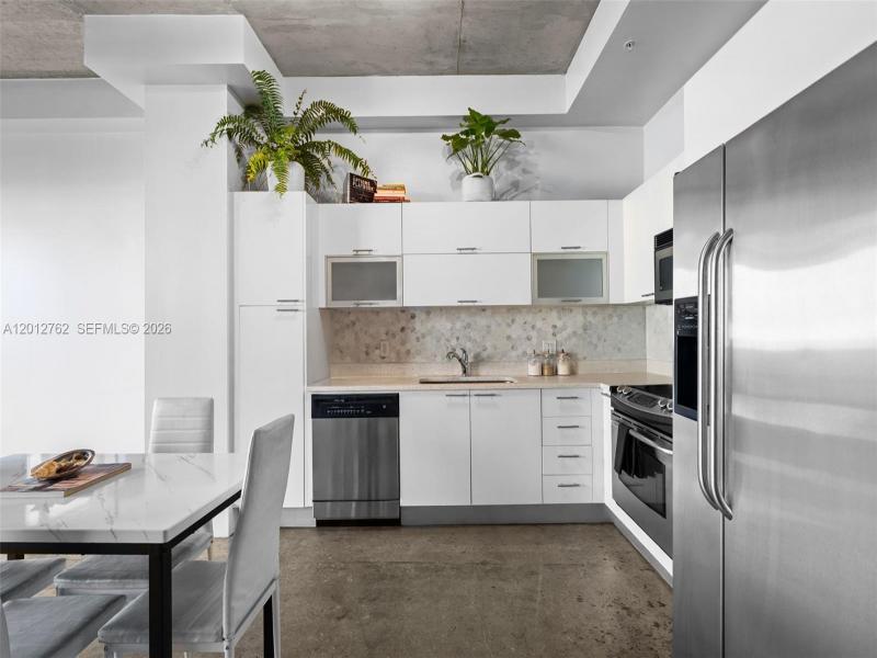Property photo # 4