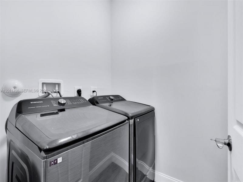 Property photo # 6