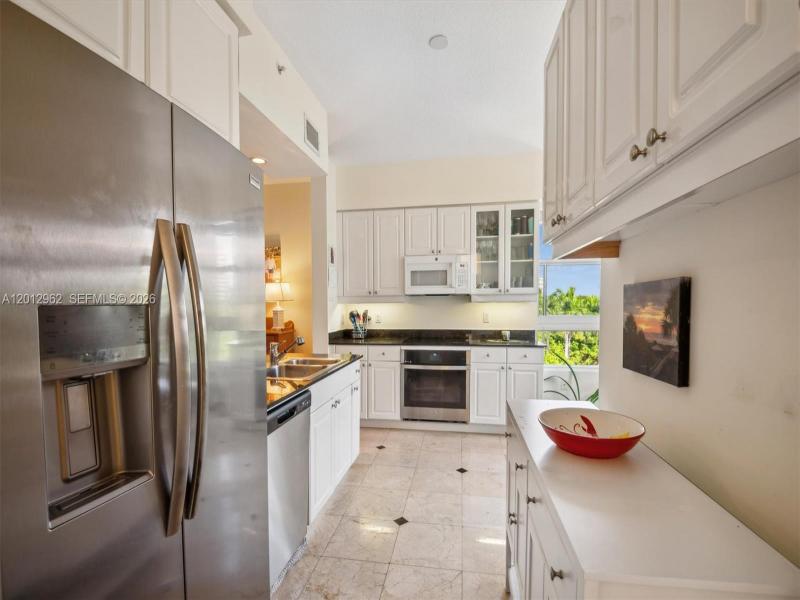 Property photo # 6