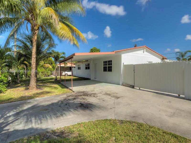 Property photo # 3