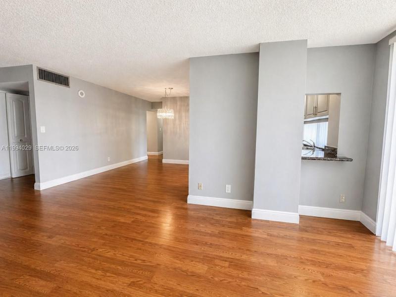 Comprar apartamento en Plaza of the Americas 503