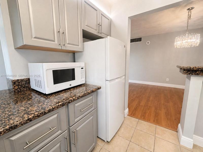 Comprar apartamento en Plaza of the Americas 503