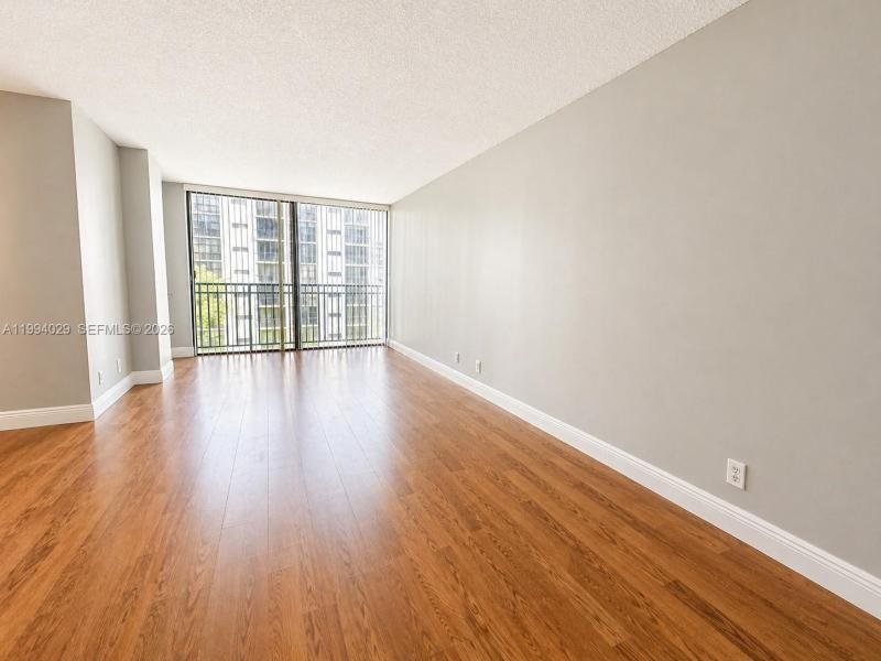 Comprar apartamento en Plaza of the Americas 503