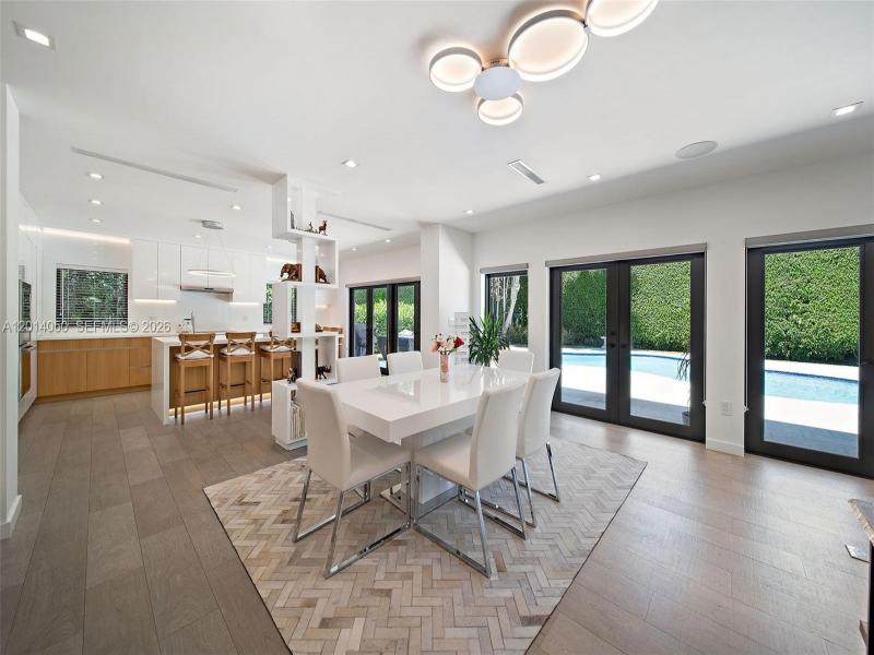 Property photo # 4