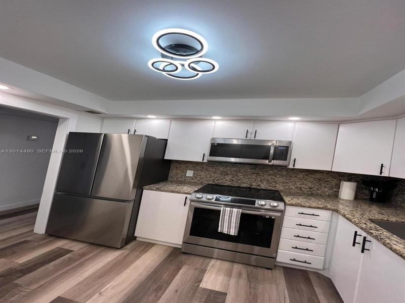 Property photo # 8