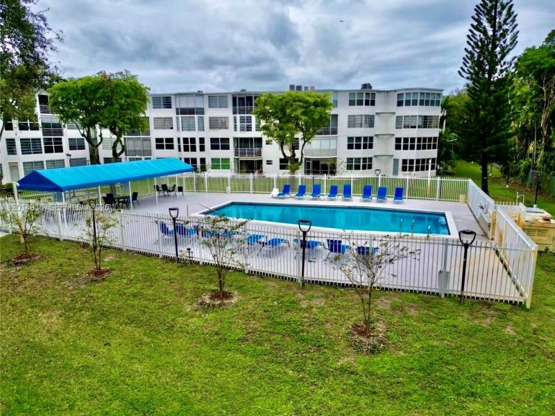 Property photo # 9