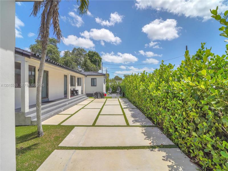 Property photo # 7