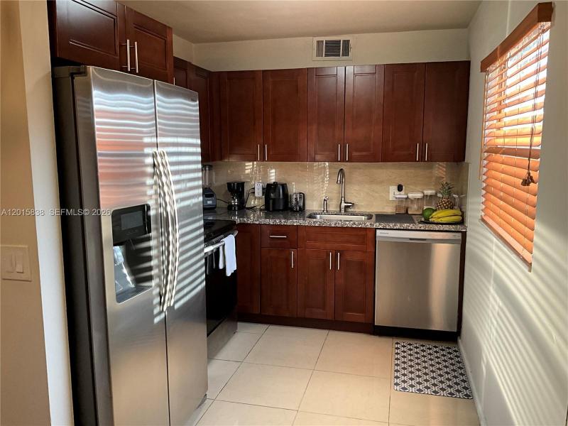 Property photo # 8