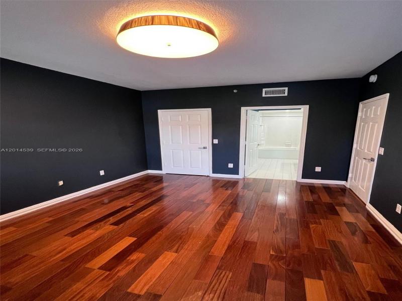Comprar apartamento en Village by the Bay 6304