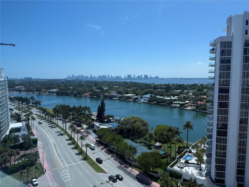 Castle Beach Club Apt #1606