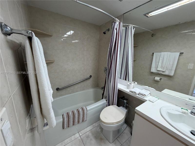 Comprar apartamento en Castle Beach Club 1606