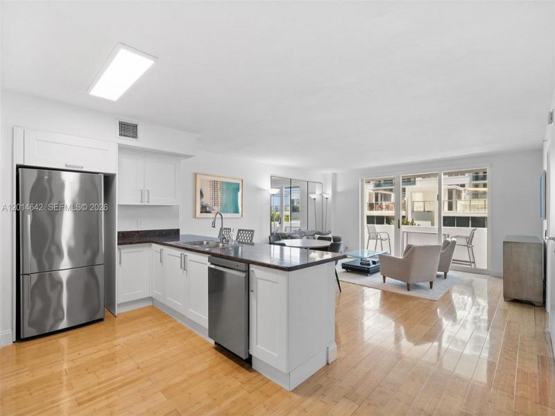 Property photo # 6