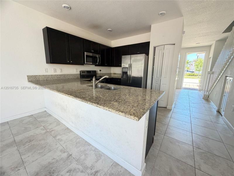 Property photo # 7