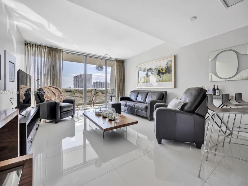 Property photo # 4