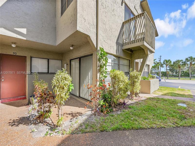 Property photo # 8