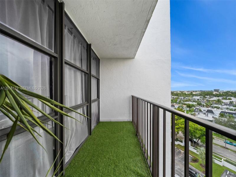 Property photo # 9