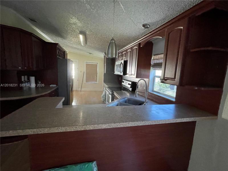 Property photo # 7